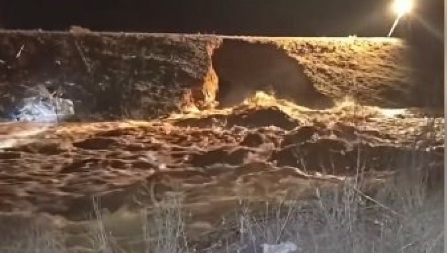 Pukla brana kod ruskog grada Orska, u toku evakuacija