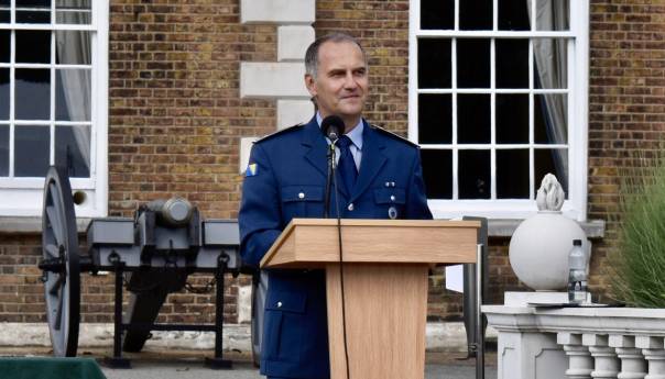 Pukovnik Edin Čizmić najuzorniji polaznik na Kraljevskom koledžu u Londonu