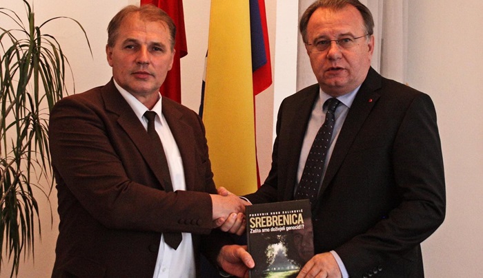 Pukovnik Huso Salihović postao član SDP BiH 