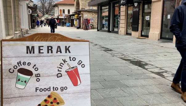 Puste ulice u Sarajevu, zatvoreni kafići, policijski sat