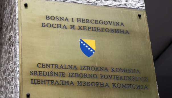 Putem aplikacije e-Izbori nalog je otvorilo oko 88.000 osoba za glasanje izvan BiH