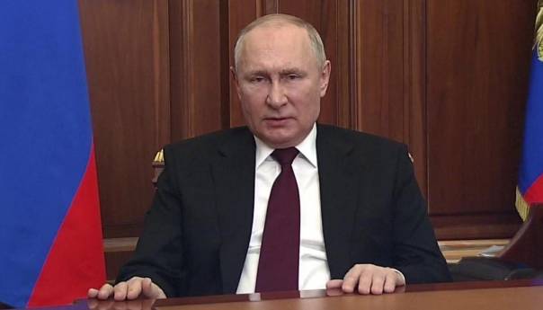 Putin: BDP smanjen za 2,1 odsto