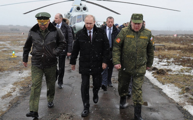Putin će danas nadgledati vježbe ruskih nuklearnih snaga