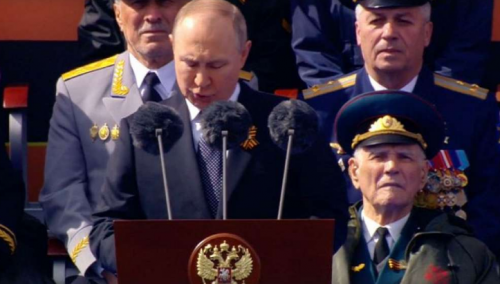 Putin dekretom pomjerio starosnu dob za profesionalne vojnike na 65 godina