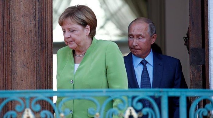 Putin domaćin razgovora s Merkel o Bliskom istoku, Libiji, Ukrajini