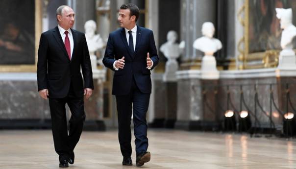 Putin i Macron pozvali sve strane na uzdržanost u vezi sa krizom oko Irana