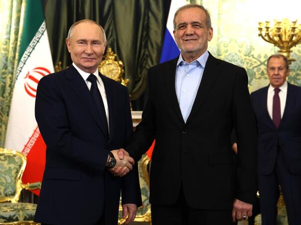 Putin i Pezeshkian razgovarali o nuklearnom programu Irana