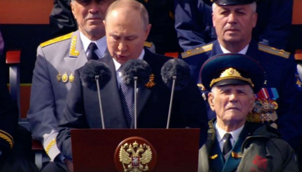 Putin kritikovao širenje "lažnih vijesti" na sastanku s majkama ruskih vojnika