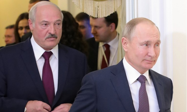 Putin: Lukašenko tražio da pripremim policijske snage za Bjelorusiju