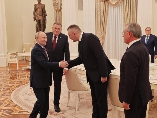 Putin s Dodikom i Minićem: "Pravedniji odnos prema Srbima"