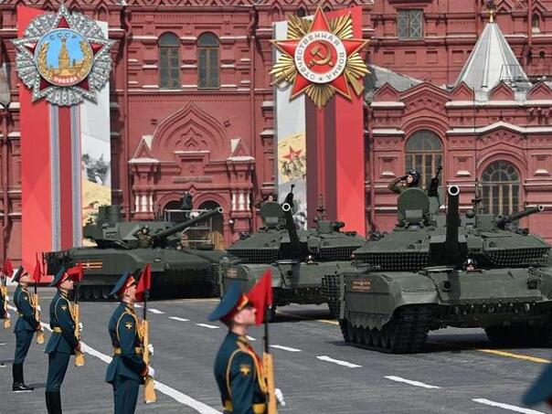 Putin najavio 'najveću ikad' vojnu paradu za Dan pobjede