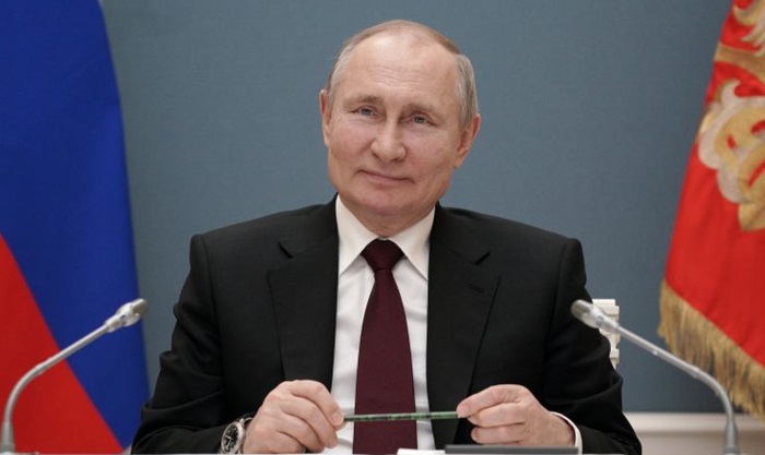 Putin ne želi otkriti koju vakcinu će primiti, zabranio i prenos događaja