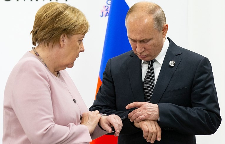Putin o izjavama Merkel: To je za mene bilo apsolutno neočekivano
