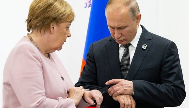 Putin o izjavama Merkel: To je za mene bilo apsolutno neočekivano