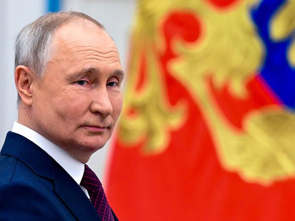 Putin odlučio da se kandiduje na predsjedničkim izborima u martu