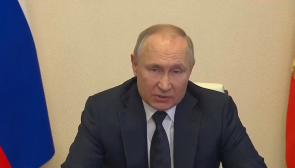 Putin okrivio ukrajinske nacionaliste za ometanje evakuacije civila