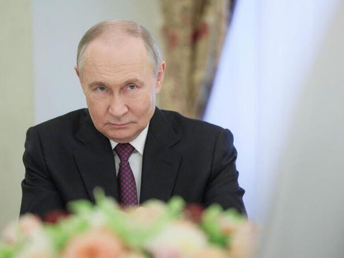 Putin: Ostavit ćemo Ukrajinu bez mora