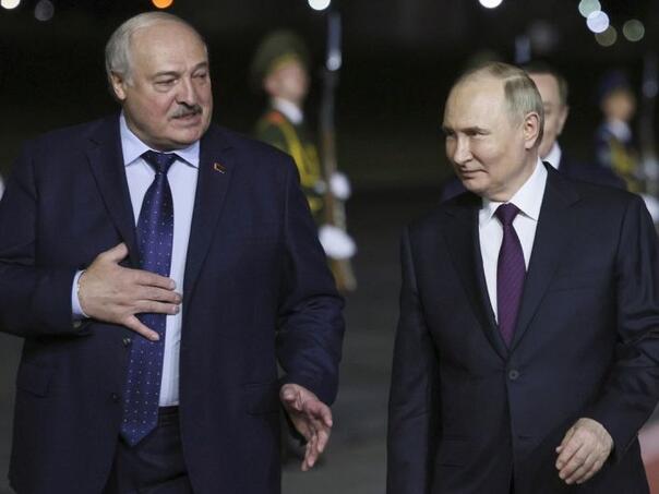 Putin otputovao van Rusije na sastanak s Lukašenkom