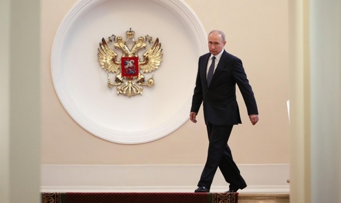 Putin poručio Michelu: Pritisak EU na Bjelorusiju kontraproduktivan
