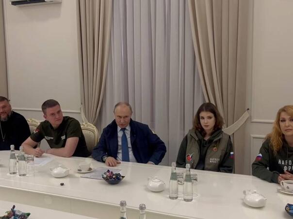 Putin posjetio Kursk prvi put nakon što je Rusija proglasila kontrolu nad regijom