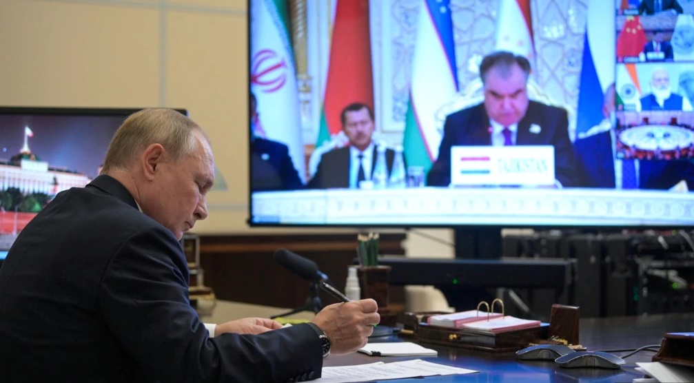 Putin pozvao SAD i NATO da snose troškove obnove u Afganistanu