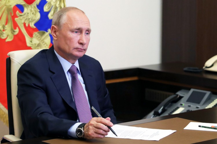 Putin: Preživjećemo krizu uz minimalne gubitke