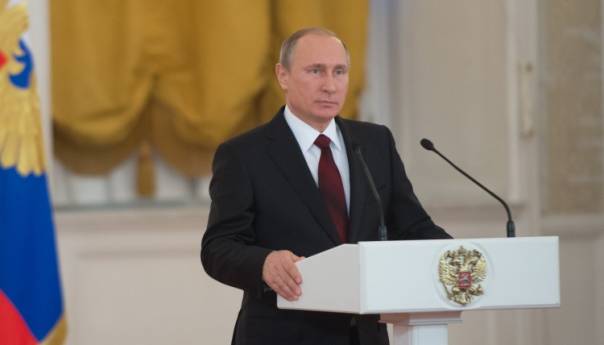 Putin: Rusija mora ostati jaka predsjednička republika