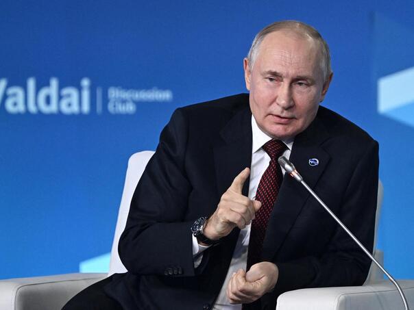 Putin: Ruska porodica treba imati najmanje dvoje djece