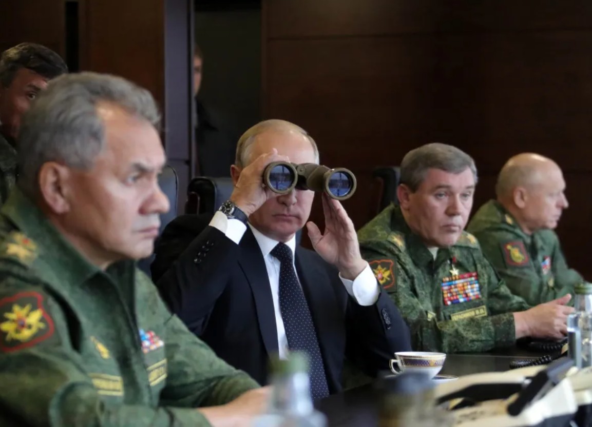 Putin širi ovlasti vojske, želi zaštititi Ruse izvan granica