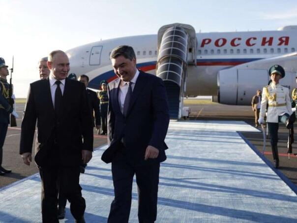 Putin stigao u Astanu, slijede susreti s Erdoganom i Jinpingom