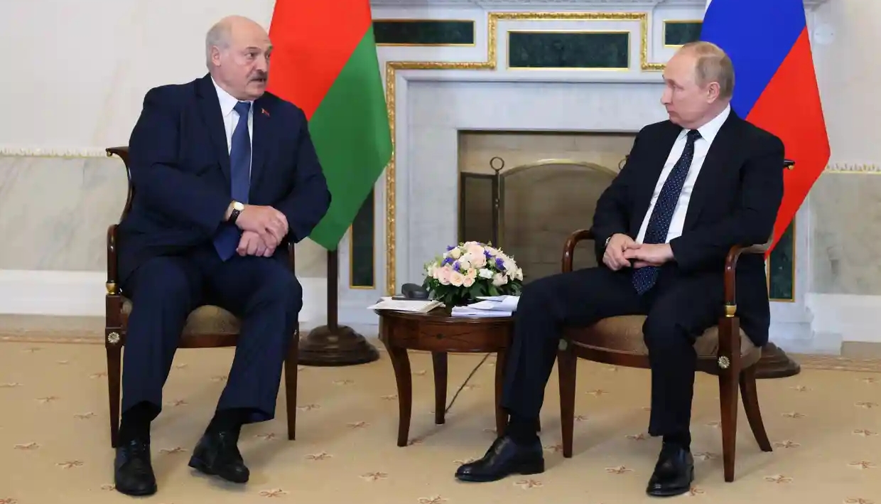 Putin: U Bjelorusiju šaljemo rakete koje mogu nositi nuklearne glave