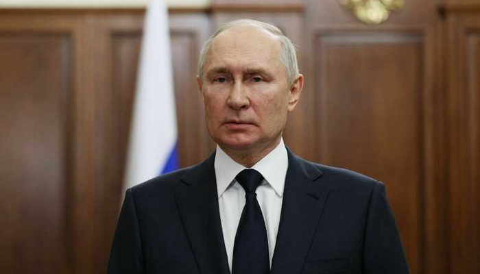 Putin zahvalio ruskoj vojsci što je zaustavila 'građanski rat'
