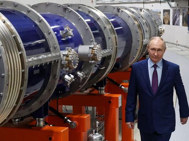 Putinovo upozorenje: 'Svijet se približio tački bez povratka'