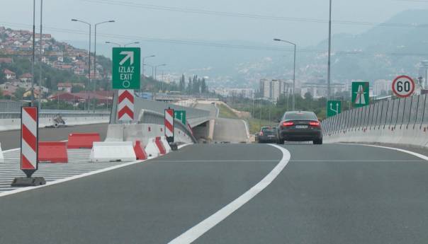 Putovati samo u nužnim situacijama