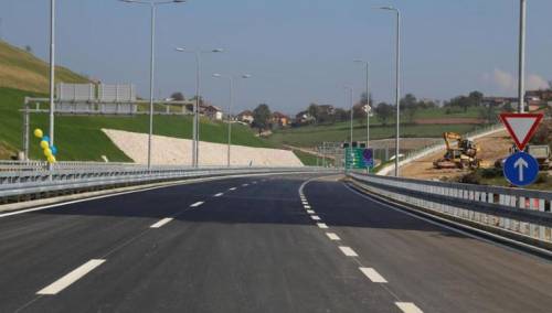 Putovati samo u nužnim situacijama, uz mjere zaštite od koronavirusa