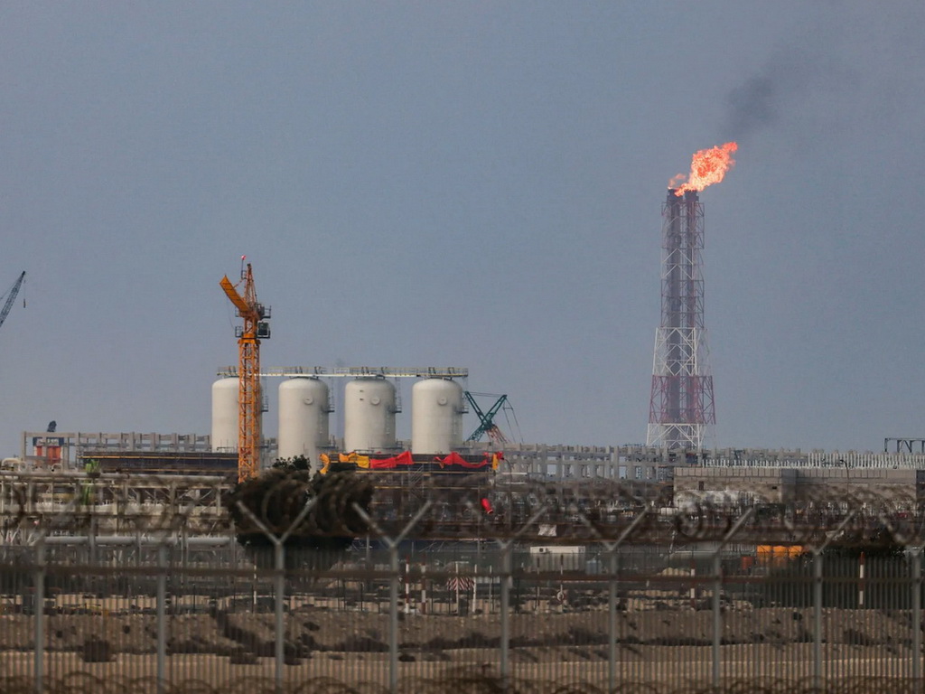 QatarEnergy potvrdio raketni udar na ključni LNG kompleks Ras Laffan