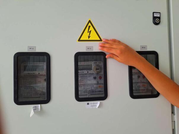 Račun za struju u RS biće veći za 12 KM ako poskupi mrežarina