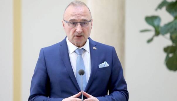 Radman o Vulinovom 'srpskom svetu': To je poražena politika