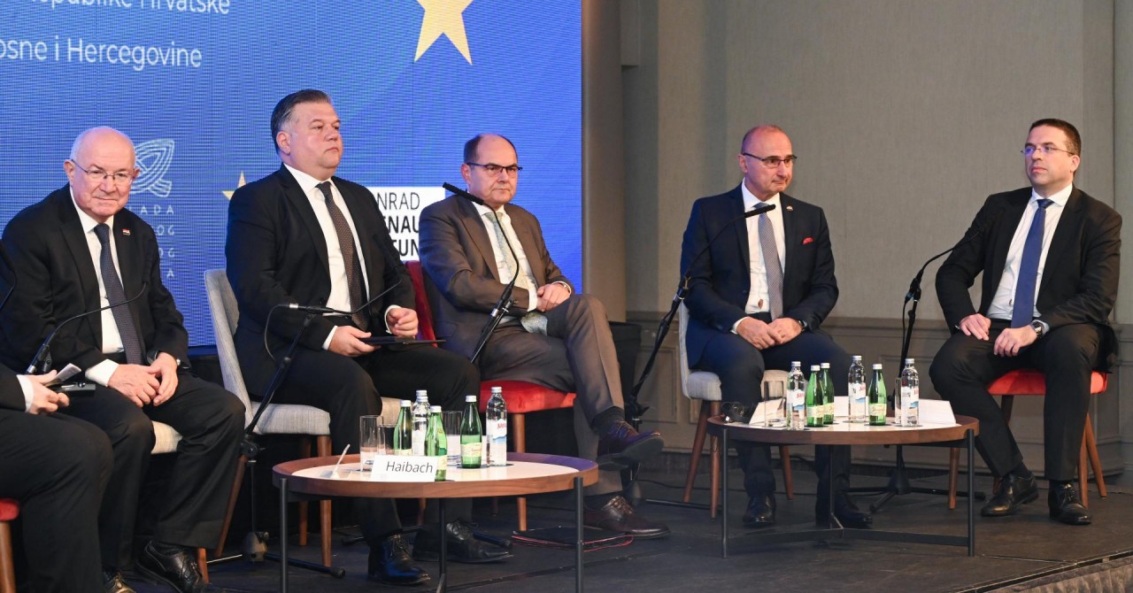 Radman, Granić i Schmidt u Zagrebu o EU putu BiH
