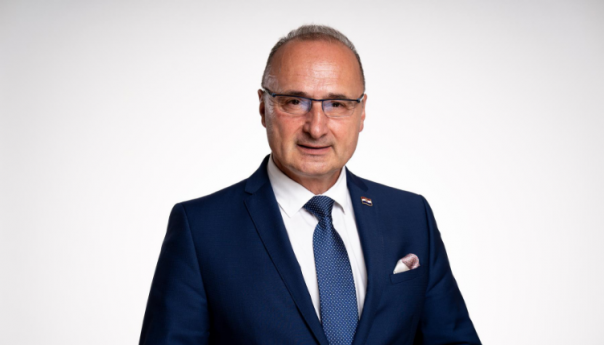Radman u Estoniji: Opasnost destabilizacije BiH