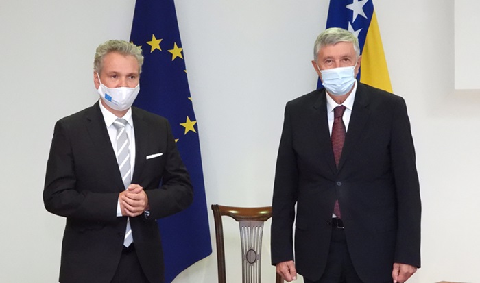 Radmanović primio šefa Delegacije EU u BiH Sattlera