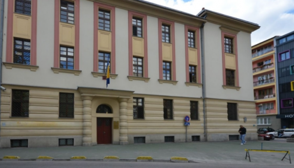 Radnica banke optužena da je s računa umrlog klijenta prisvojila 21.133 KM