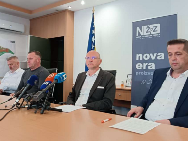 Radnici Nove Željezare Zenica dolaze na mirno okupljanje u Sarajevo