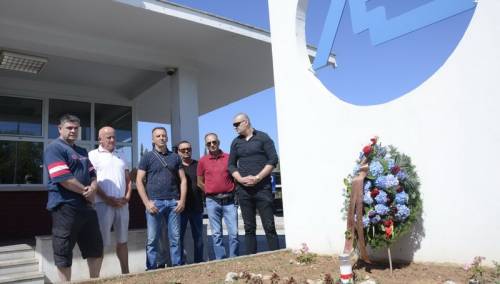 Radnici obilježili godinu od gašenja: Aluminij nije ljevaonica