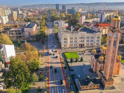 Radnici od vlasti traže neradne nedjelje u trgovini u cijeloj RS