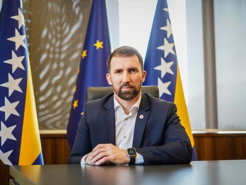 Radnici za Bajram imaju pravo na dva plaćena dana odsustva s posla