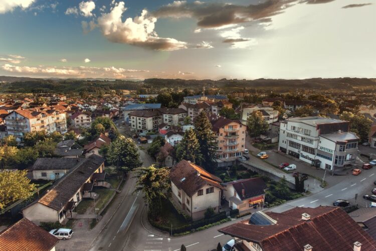 Radnik poginuo nakon pada s objekta u izgradnji