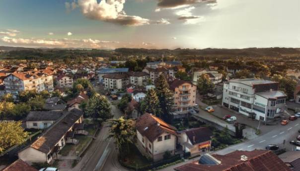Radnik poginuo nakon pada s objekta u izgradnji