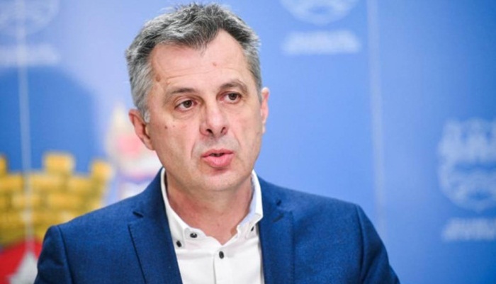 Radojičić: Povećan broj zaraženih, smanjiti broj kontakata