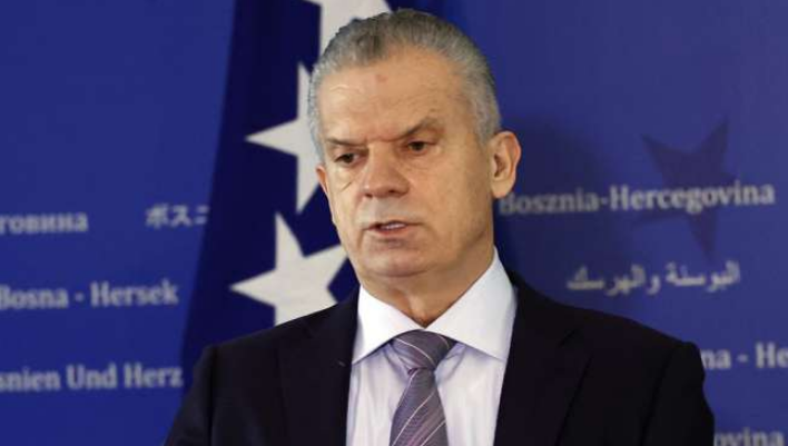 Radončić: Blagdanski dani prilika su da još jednom razmislimo o suštini života